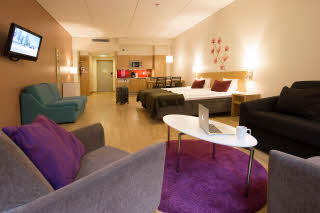 Copyright: : Niklas Hagelbeck Scandic-Malmo-City-Room-Superior-Family-Large.jpg